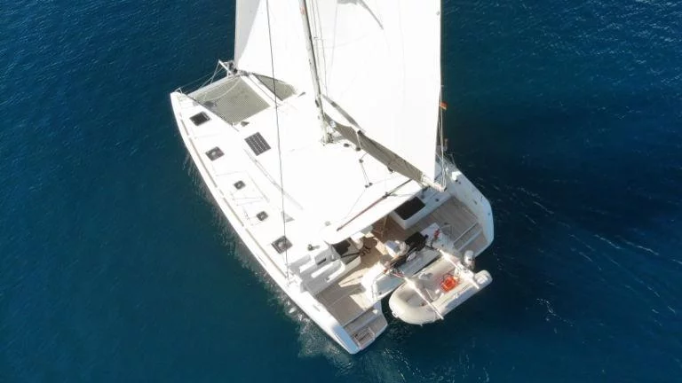 Lagoon 40 - 4 + 1 cab. (Balance 69)  - 13