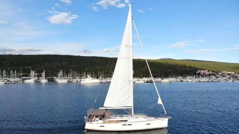 Sun Odyssey 479 - 4 cab. (Perla)  - 3