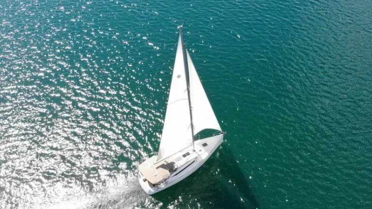 Sun Odyssey 419 - 3 cab. (Happy Welcome)  - 7