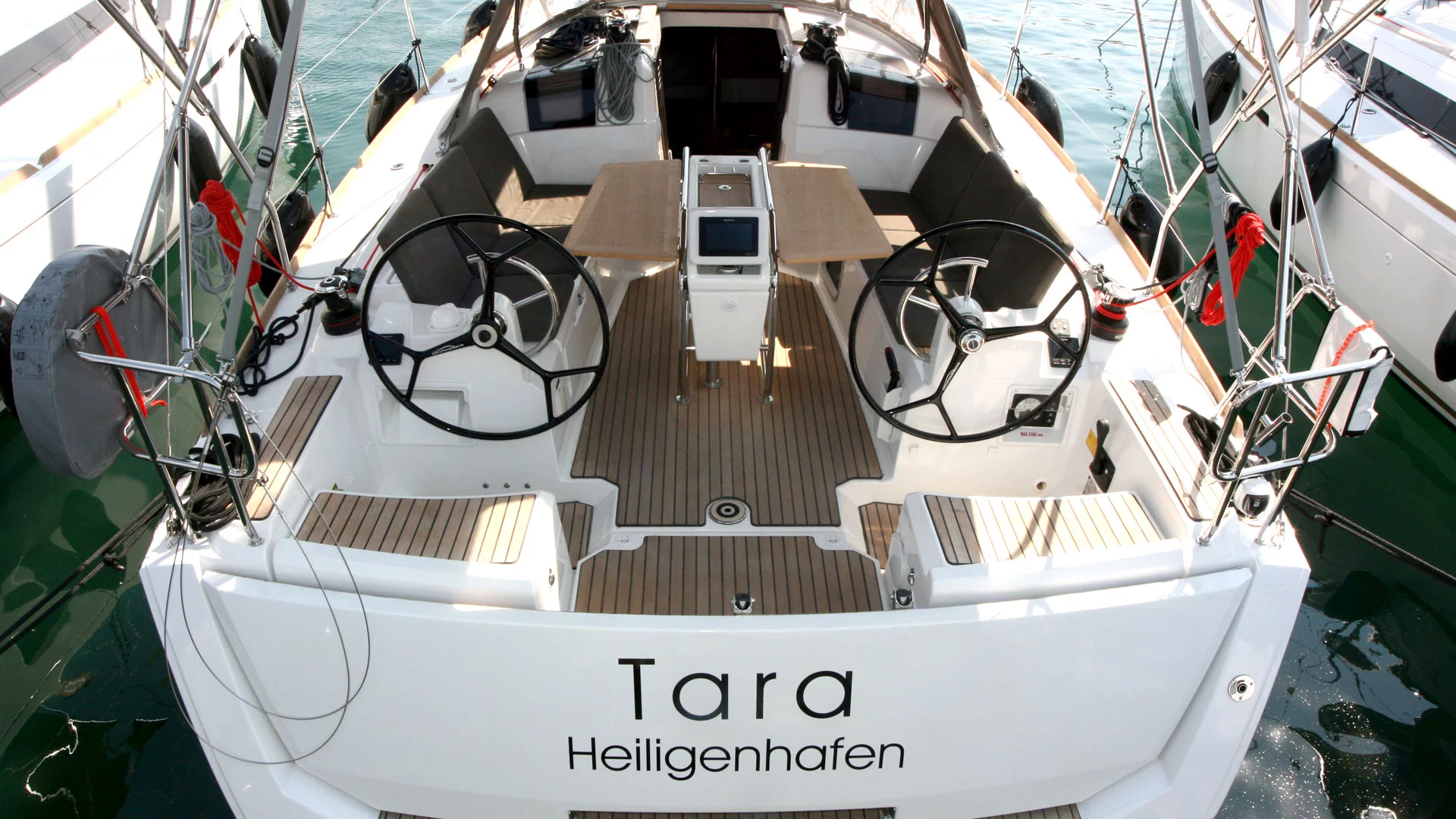 Sun Odyssey 389 - 2 cab. (Tara)  - 0