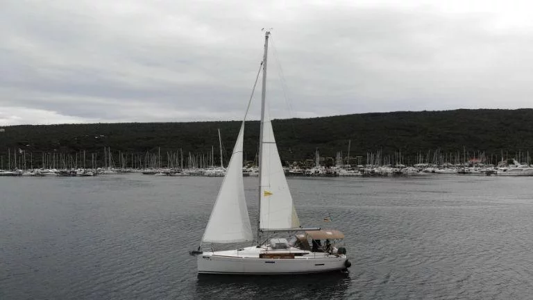 Sun Odyssey 389 (Sissi)  - 3