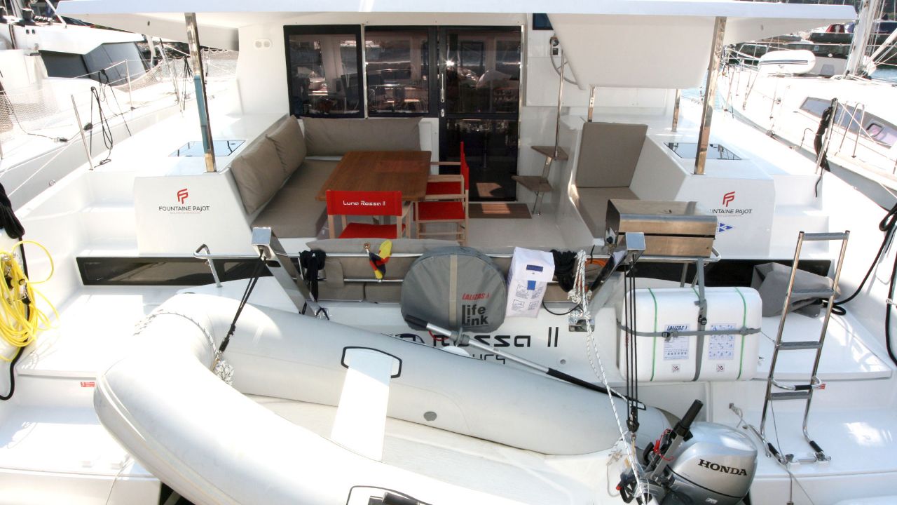 Photo #9 - Fountaine Pajot Lucia 40 - 4 cab. (Luna Rossa II) in Krk - 44543