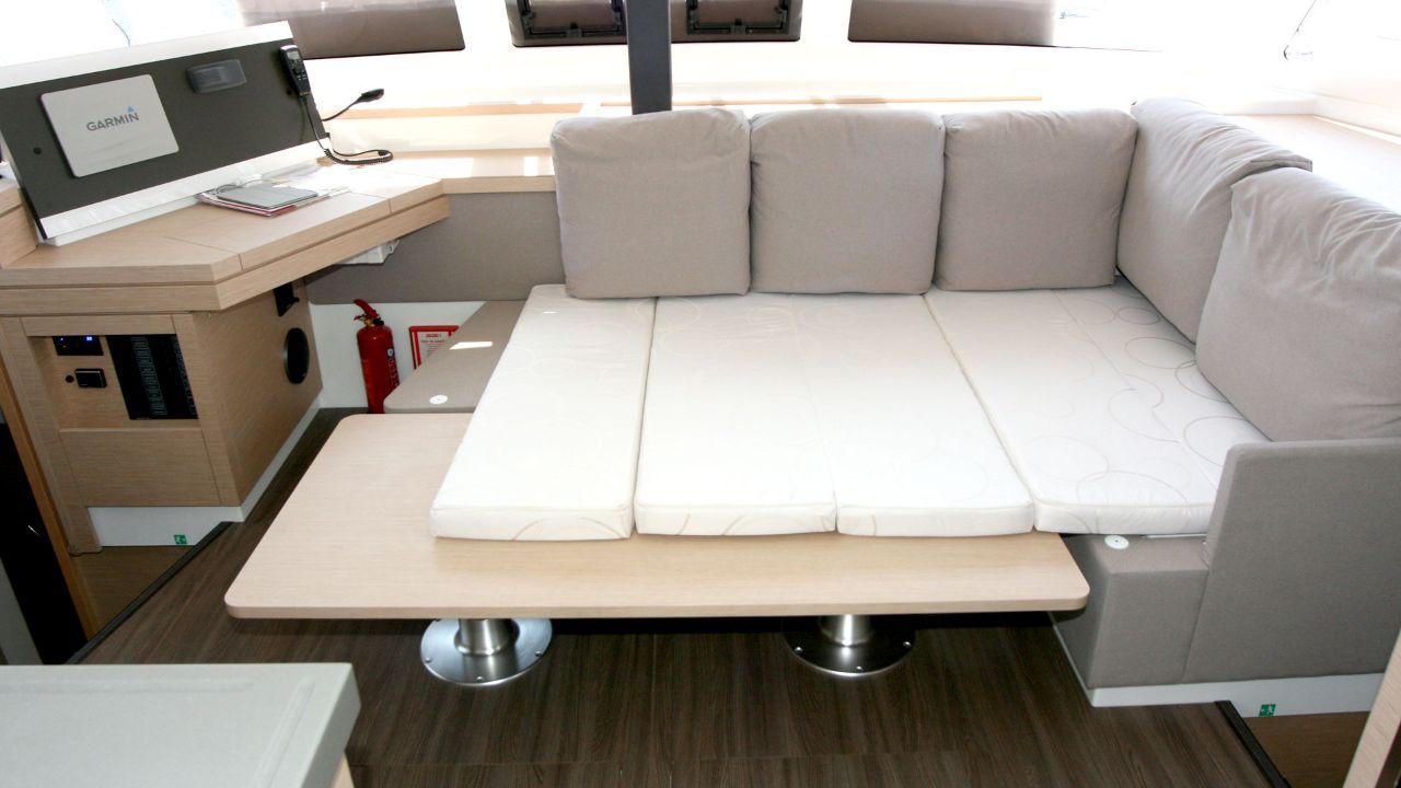 Photo #14 - Fountaine Pajot Lucia 40 - 4 cab. (Luna Rossa II) in Krk - 44543