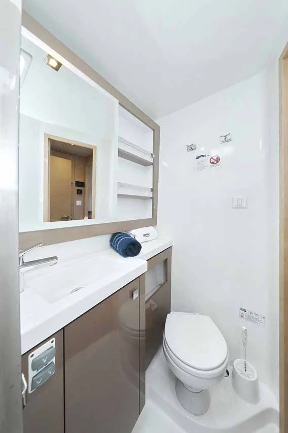 Fountaine Pajot Saona 47 Quintet - 5 + 1 cab. (Fee)  - 24
