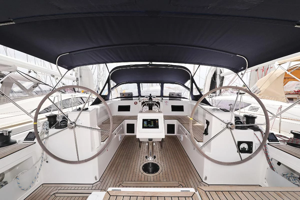 Bavaria C45 Holiday (Indigo)  - 5