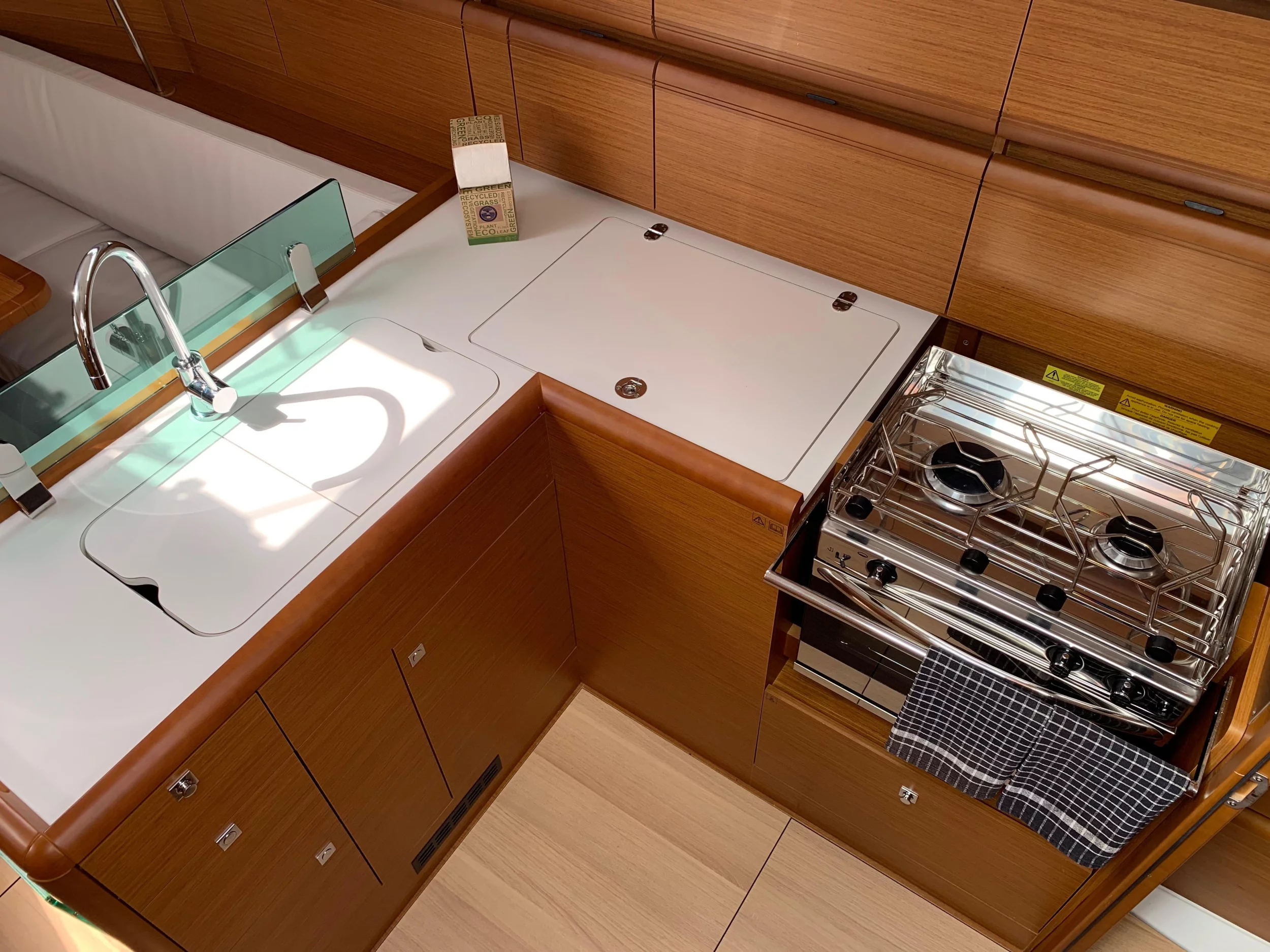 Sun Odyssey 389 (BarElli)  - 7