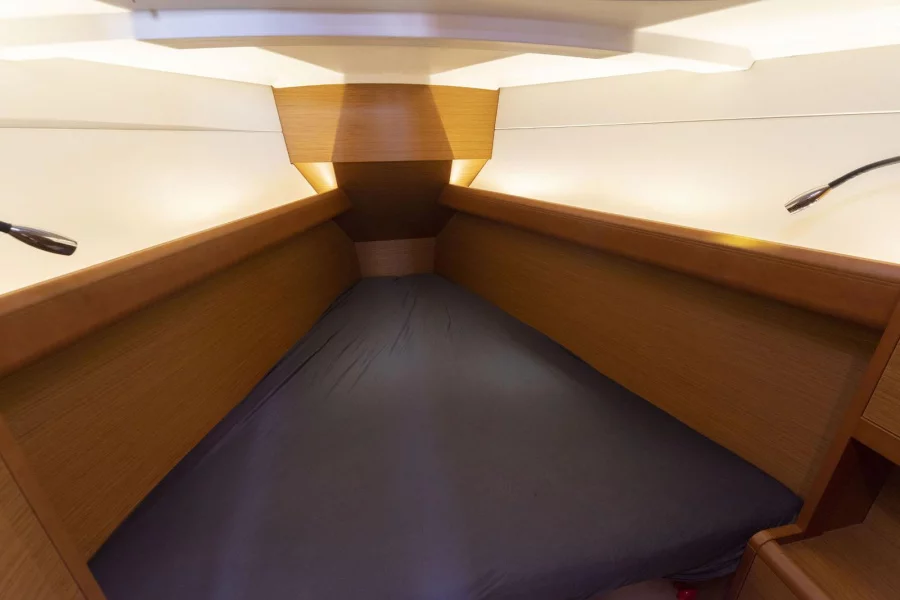 Sun Odyssey 389 (BarElli)  - 11