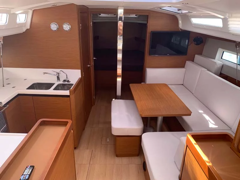 Sun Odyssey 440 (UwElli)  - 8
