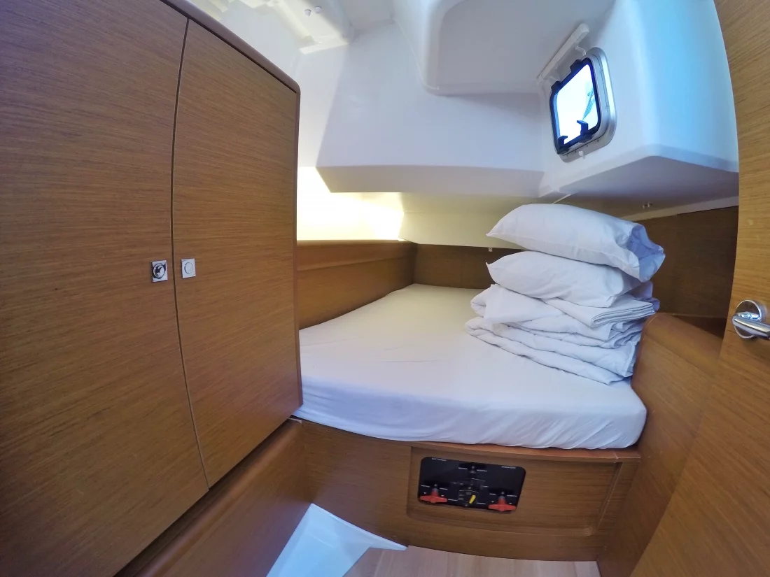 Sun Odyssey 449 (Tardis)  - 9