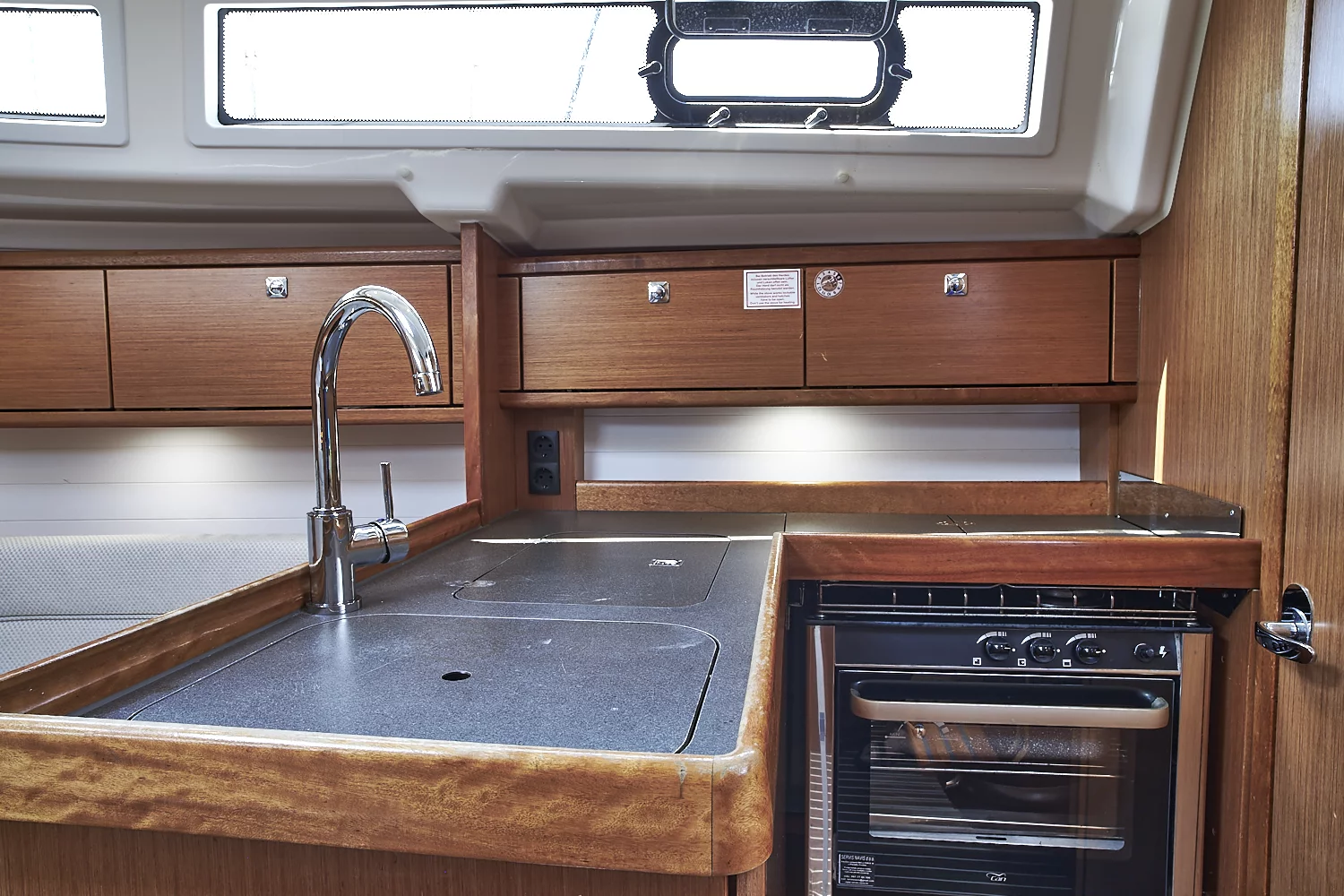 Bavaria Cruiser 34 (Wild Love)  - 6