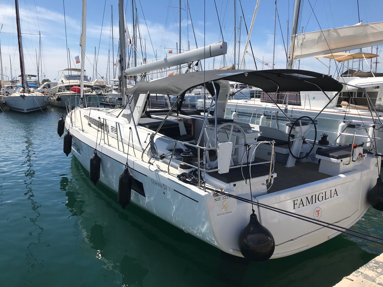 Photo #1 - Oceanis 51.1 - 5 + 1 cab. (Famiglia) in Athen - 44603