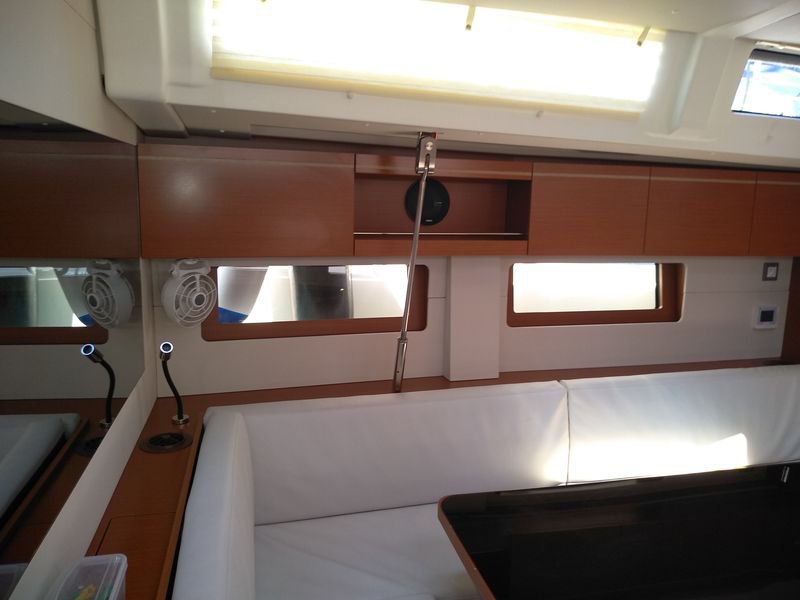 Photo #16 - Oceanis 51.1 - 5 + 1 cab. (Famiglia) in Athen - 44603