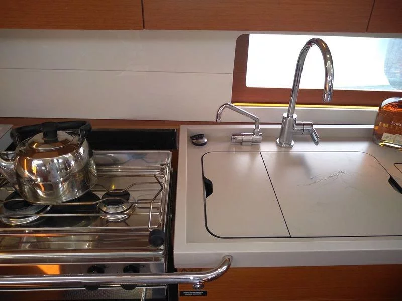 Oceanis 51.1 - 5 + 1 cab. (Famiglia)  - 18