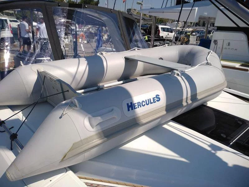 Oceanis 51.1 - 5 + 1 cab. (Famiglia)  - 24