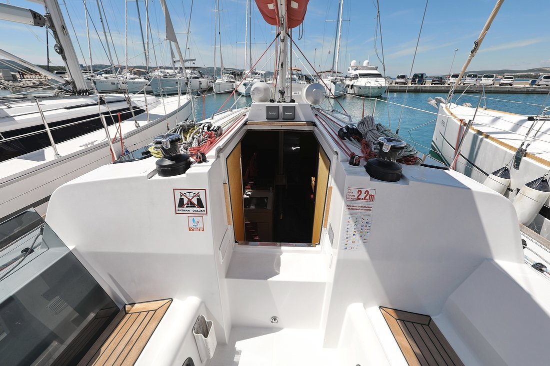 Photo #12 - Elan 350 Performance - 3 cab. (X-Ray) in Biograd - 44614
