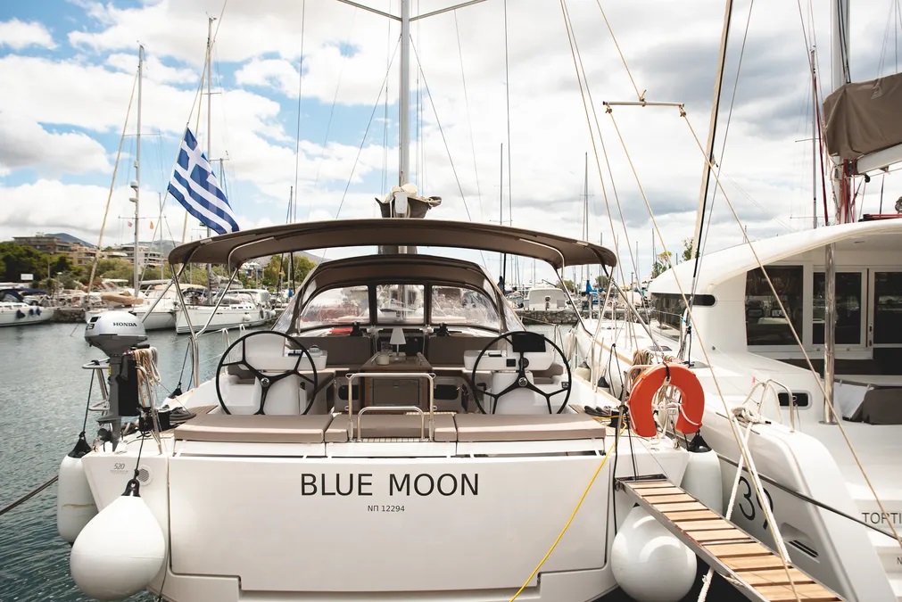 Photo #8 - Dufour 520 GL (Blue Moon) in Preveza - 44616