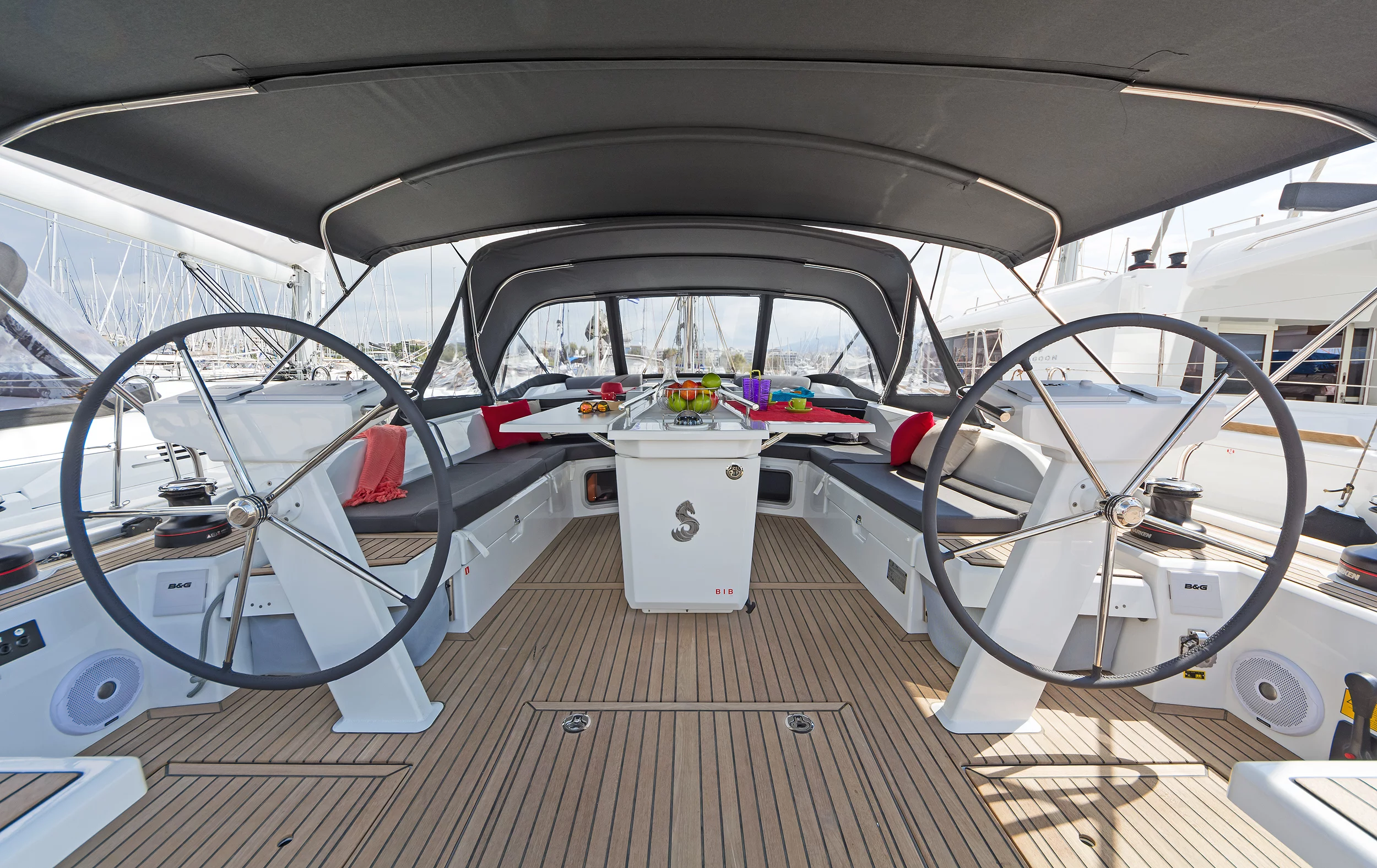 Oceanis 51.1 - 5 + 1 cab. (Calypso)  - 11