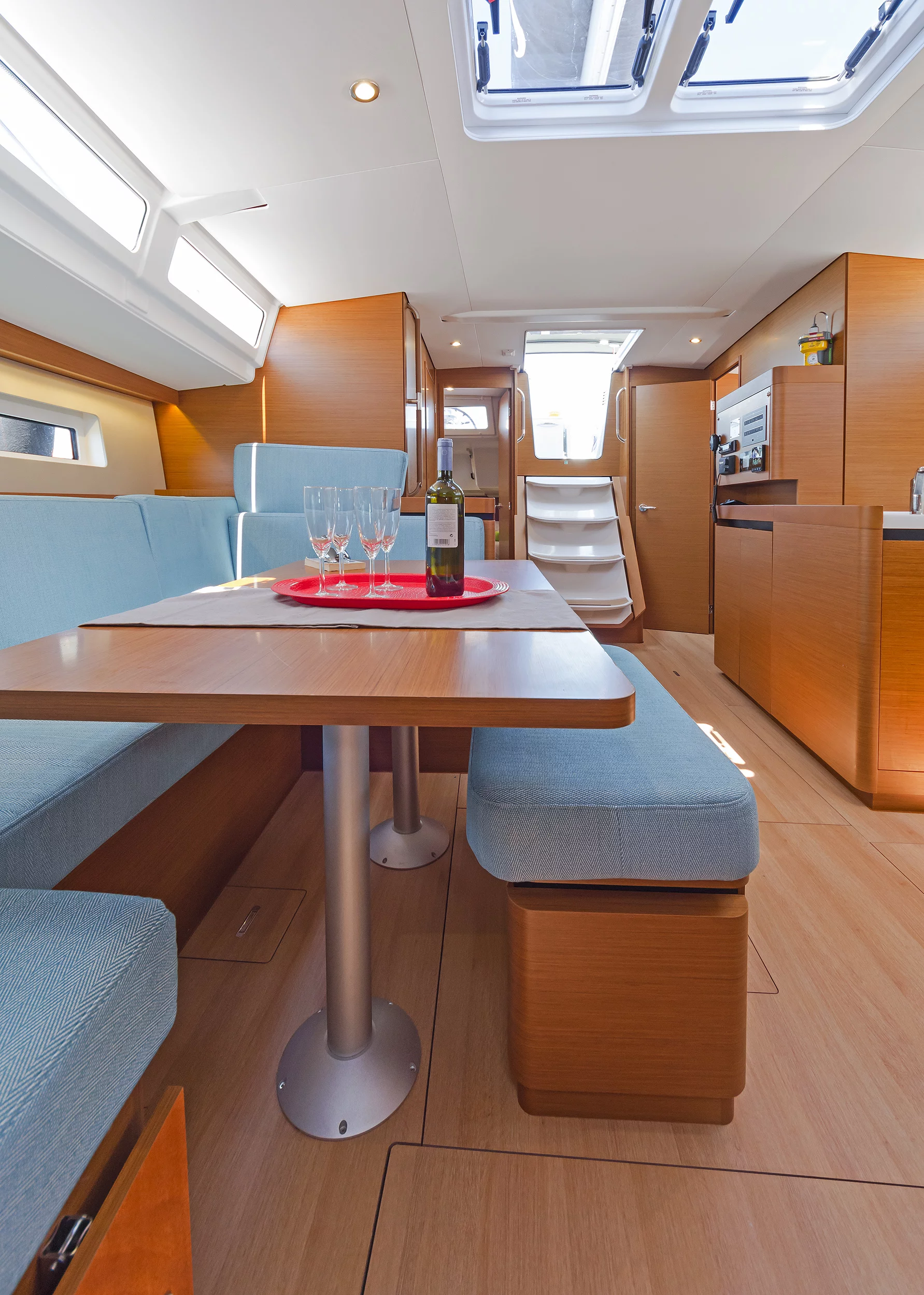Sun Odyssey 490 - 5 + 1 cab. (Captain George)  - 10