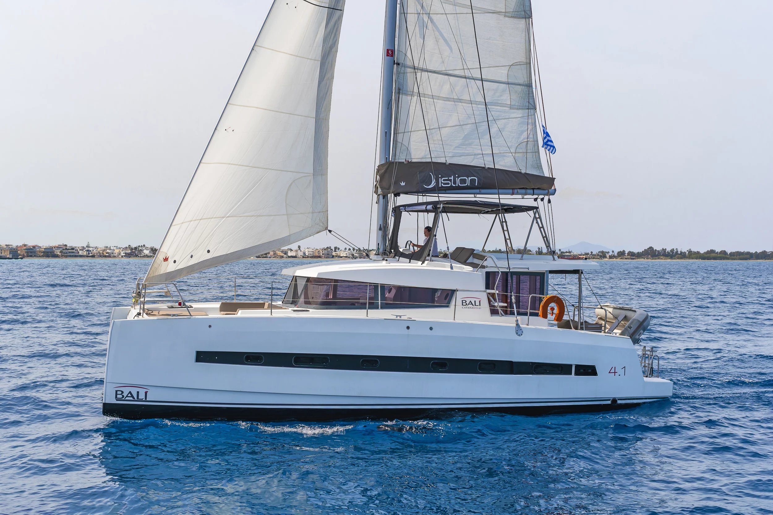 Bali 4.1 - 4 + 2 cab. (Crystal Waters)  - 15