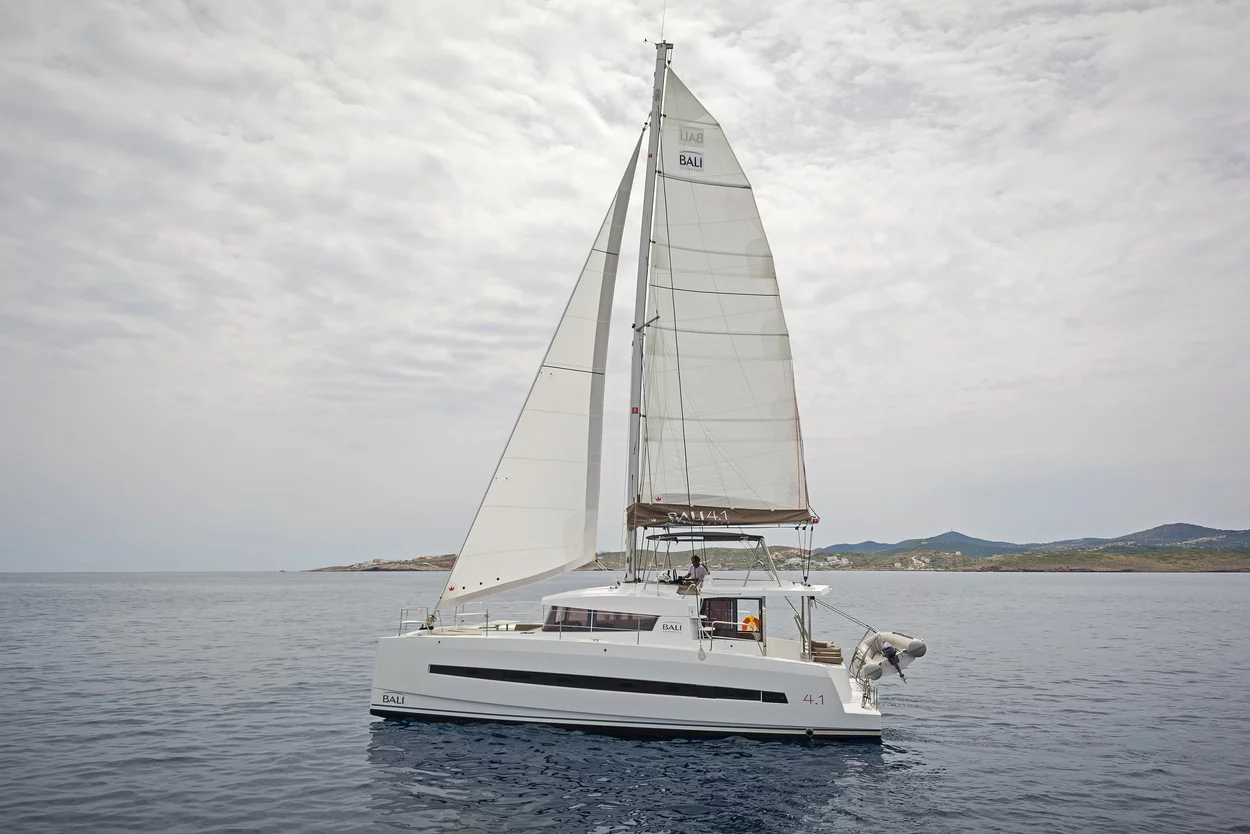 Bali 4.1 - 4 + 2 cab. (E.S.)  - 4
