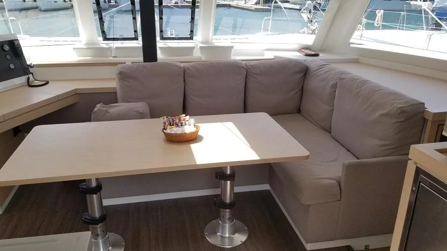 Fountaine Pajot Lucia 40 - 4 cab. (Hola)  - 17