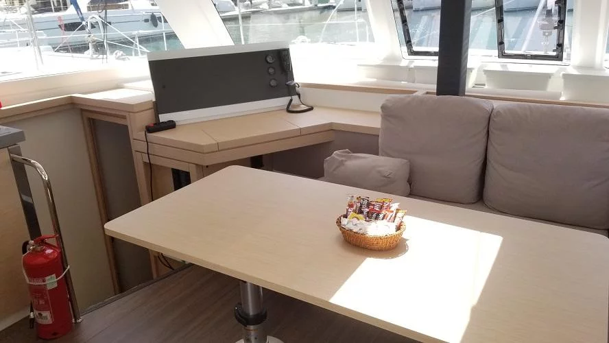 Fountaine Pajot Lucia 40 - 4 cab. (Hola)  - 18