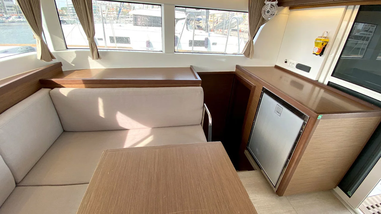 Lagoon 40 - 4 + 1 cab. (Sunrise)  - 20