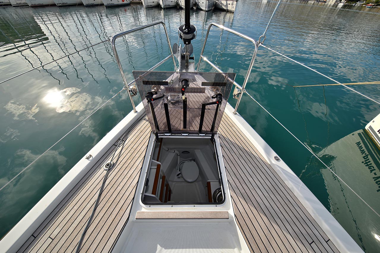 Photo #18 - Jeanneau 54 - 5 + 1 cab. (Mary-Lu) in Trogir - 44752