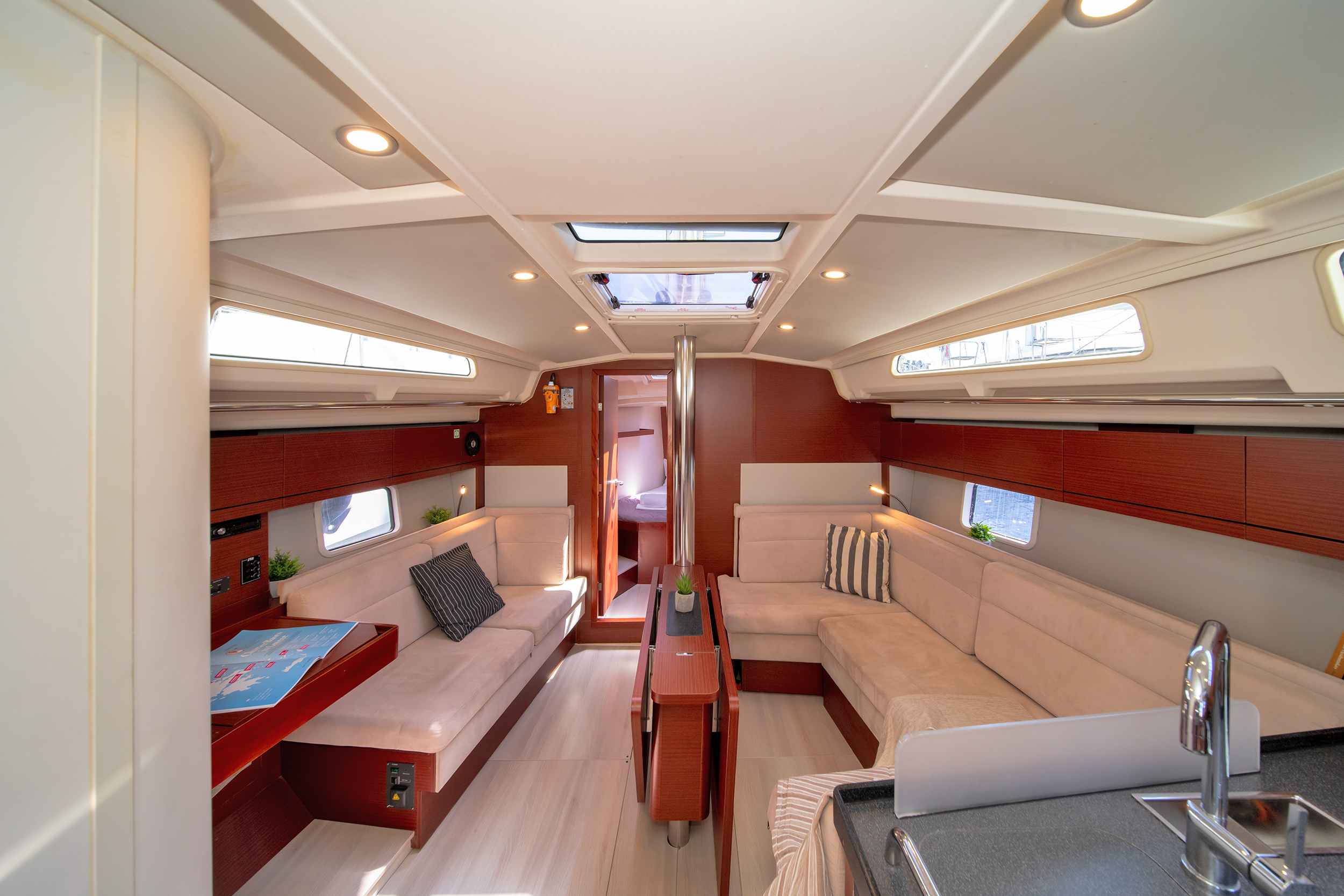 Hanse 418 - 3 cab. — photo 26