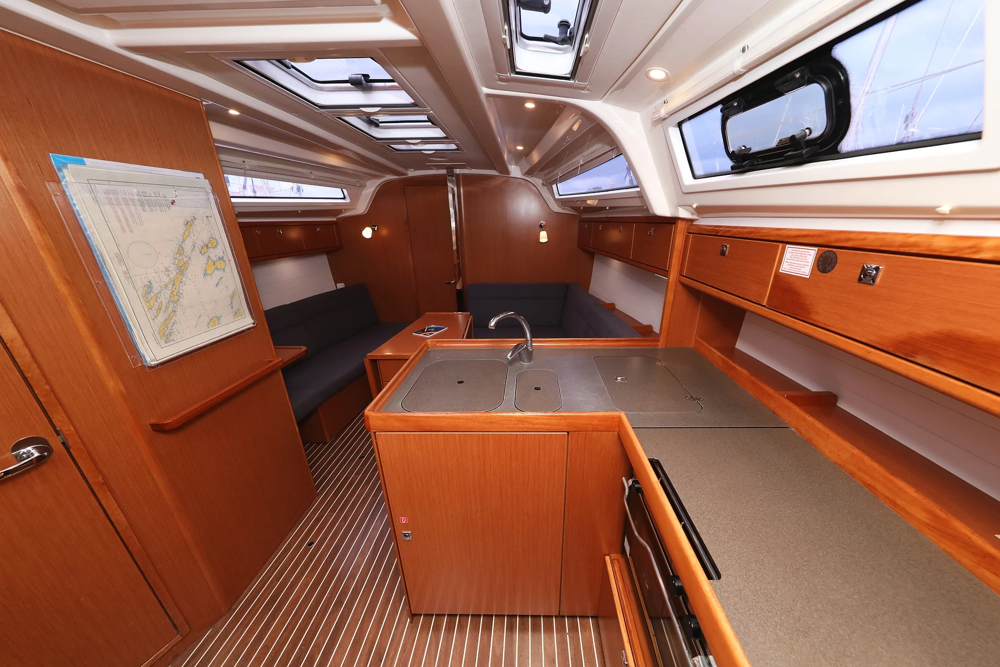 Bavaria Cruiser 37 - 3 cab. (Jazz Band)  - 12