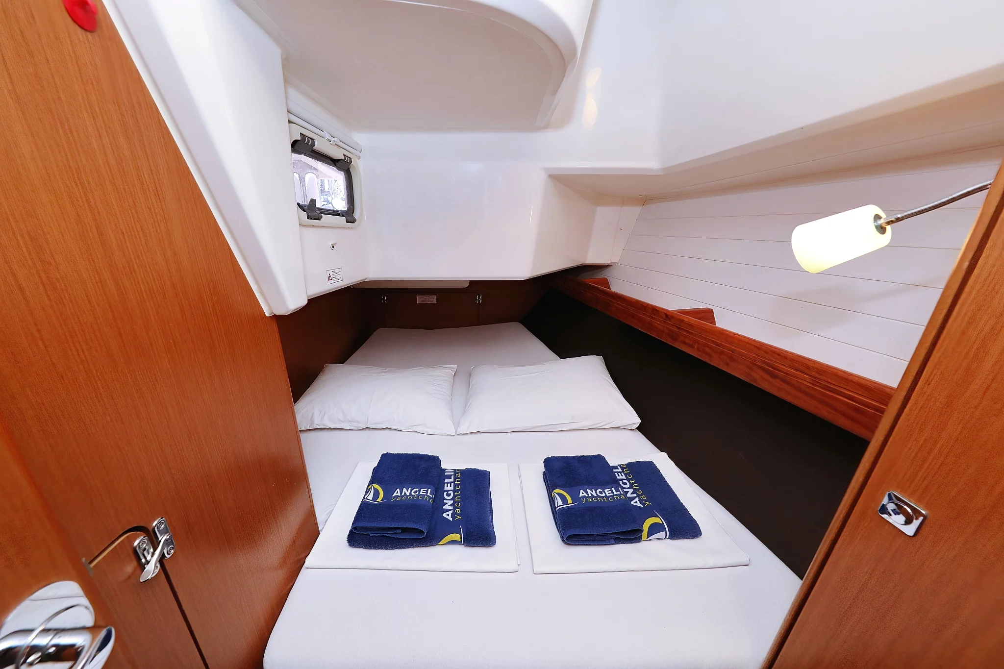 Bavaria Cruiser 37 - 3 cab. (Jazz Band)  - 27