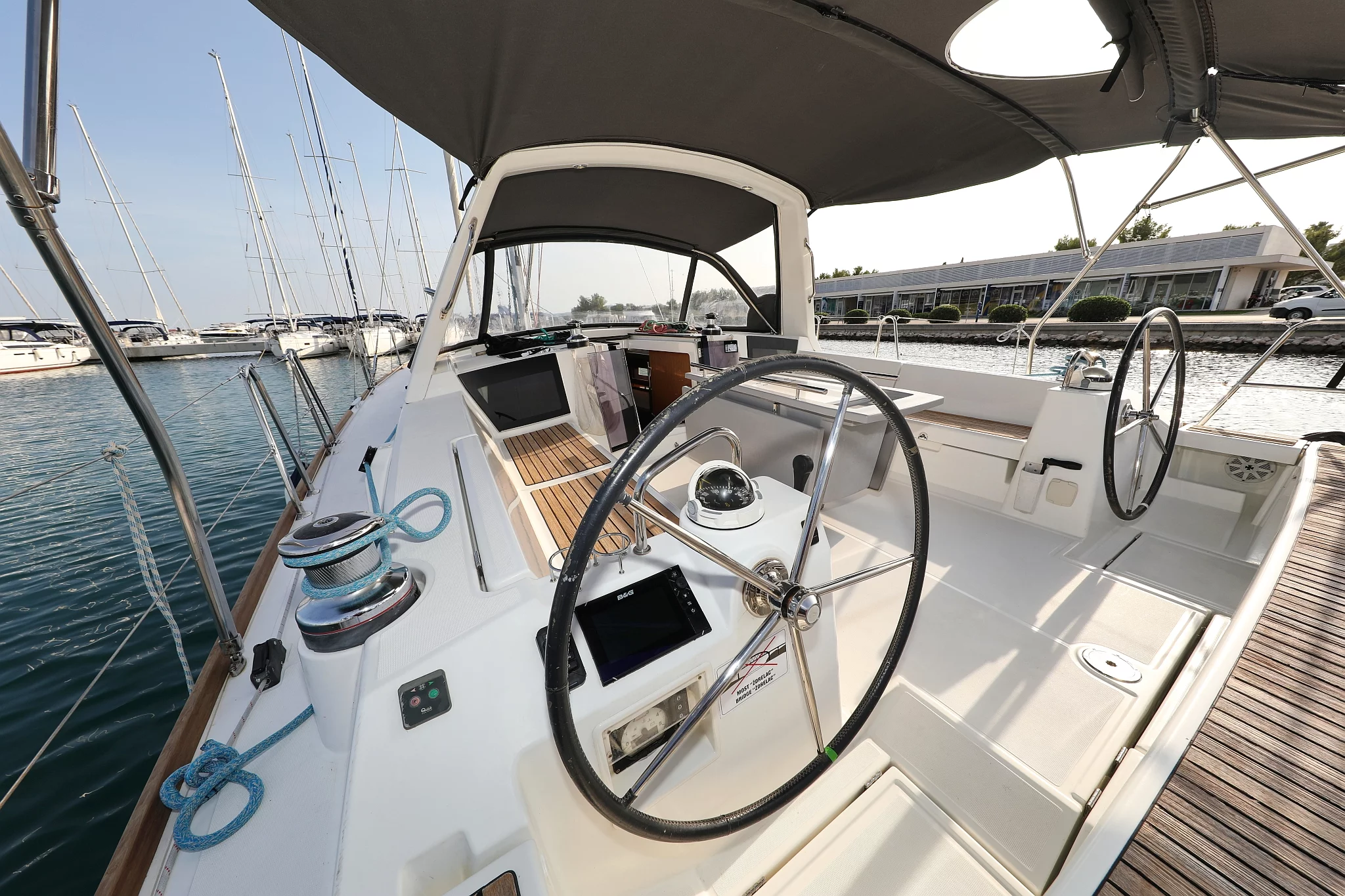 Oceanis 45 - 4 cab. (Zephyra)  - 25