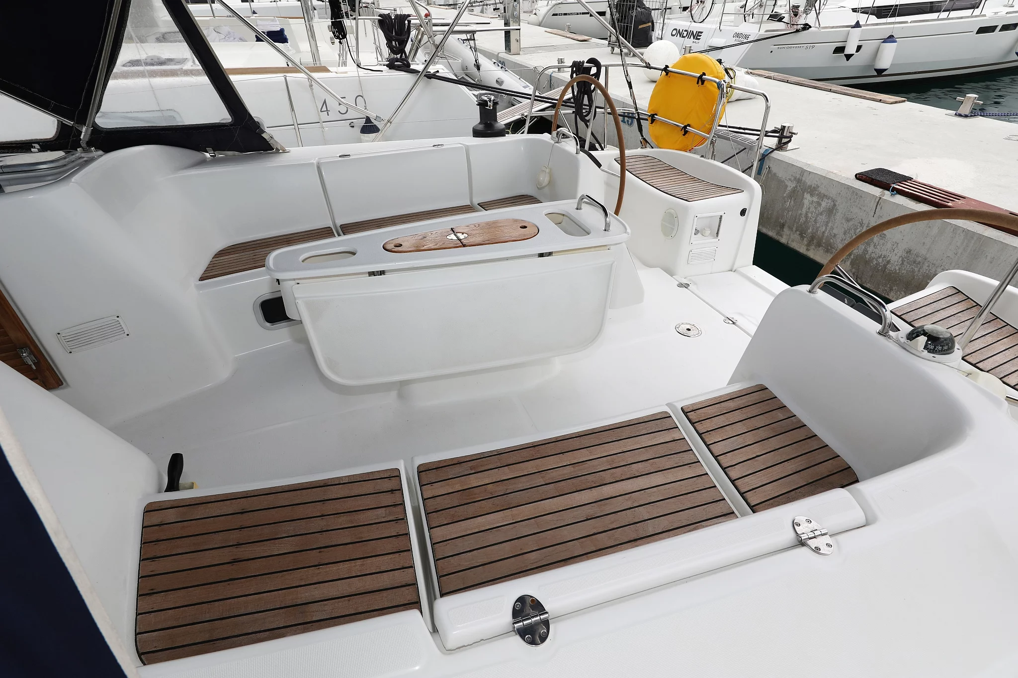 Cyclades 50.5 - 5 + 1 cab. (Kristina II)  - 7
