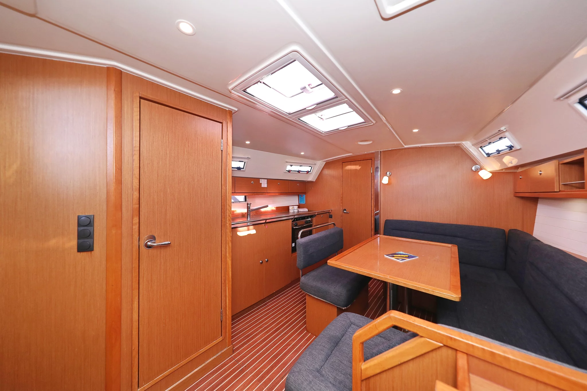 Bavaria Cruiser 40 (Star Fabian)  - 13