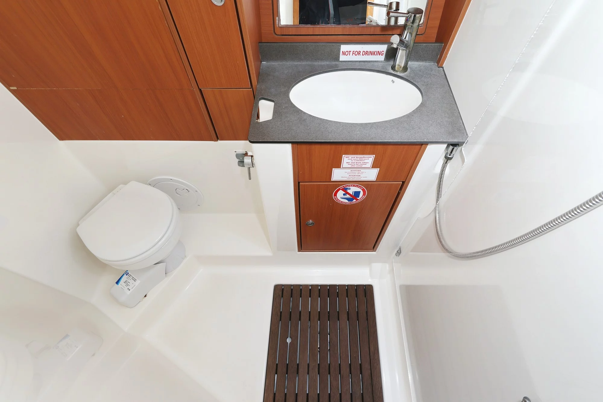 Bavaria Cruiser 40 (Star Fabian)  - 37