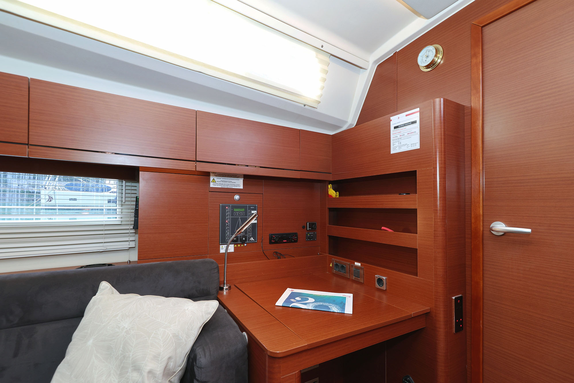 Hanse 508 - 5 + 1 cab. — photo 18