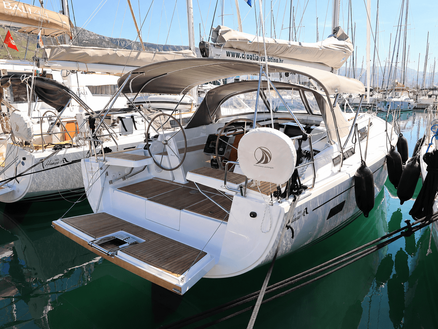 Hanse 388 — photo 3