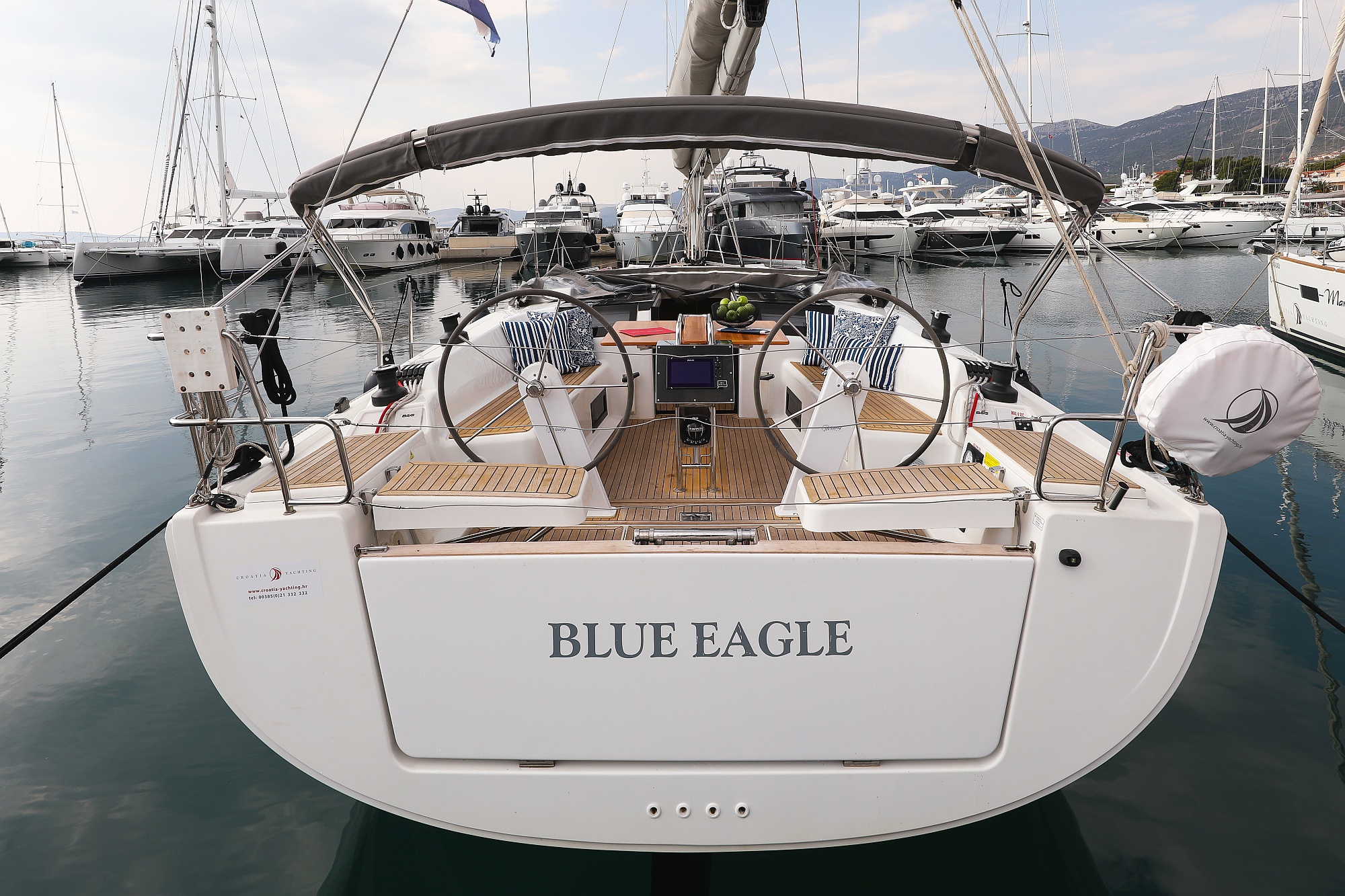 Photo #1 - Hanse 418 - 3 cab. (Blue Eagle) en Kastela - 44980