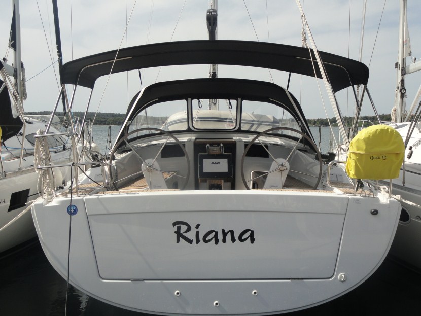 Photo #1 - Hanse 385 (Riana) in Pula - 44998