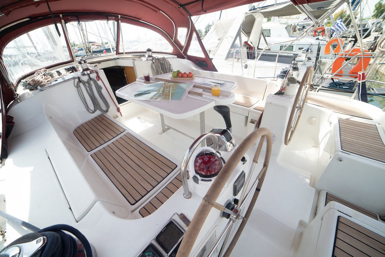 Photo #11 - Oceanis Clipper 473 (Vori) in Athen - 45149