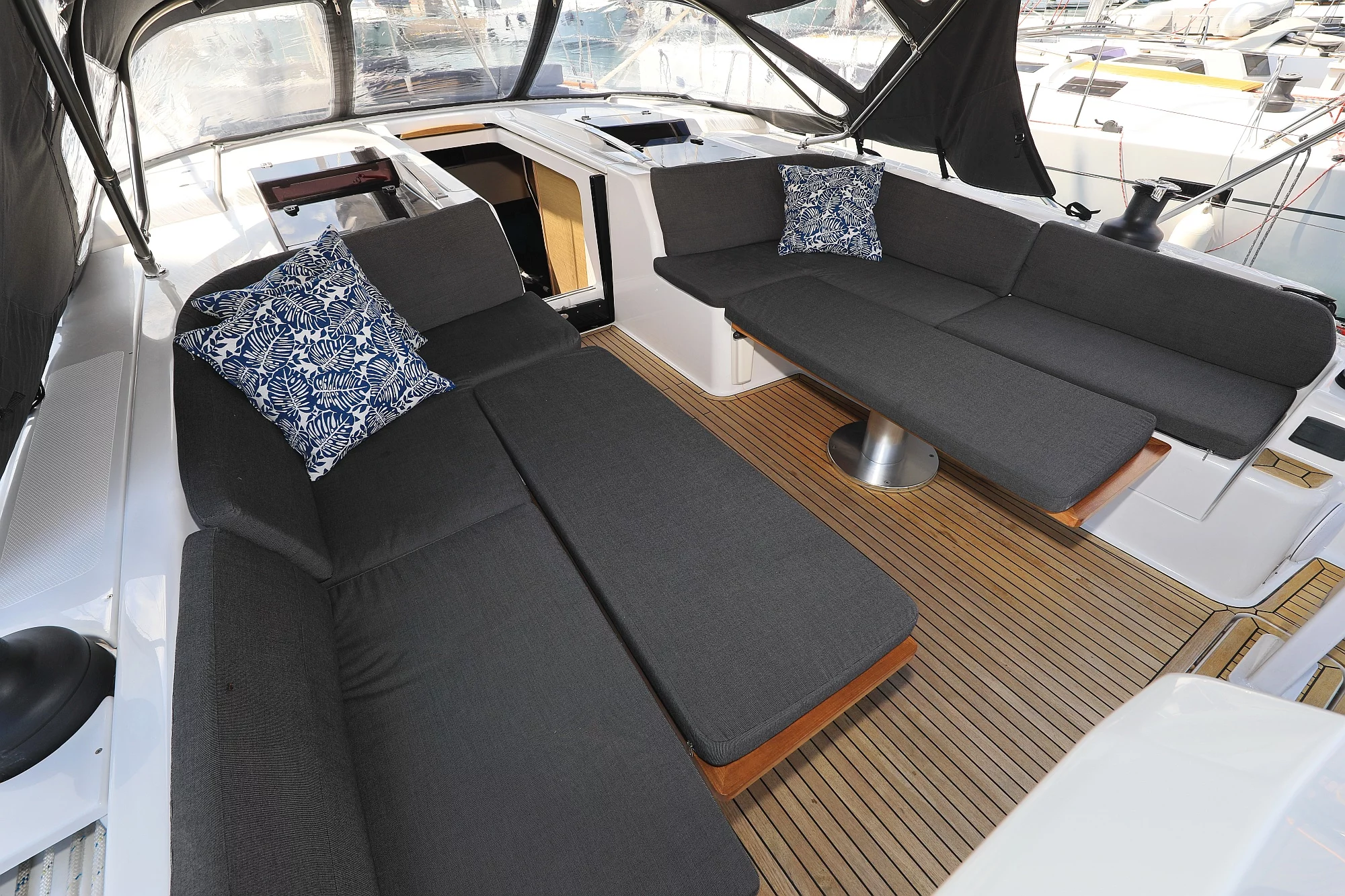 Hanse 508 - 5 + 1 cab. (Attraction)  - 9