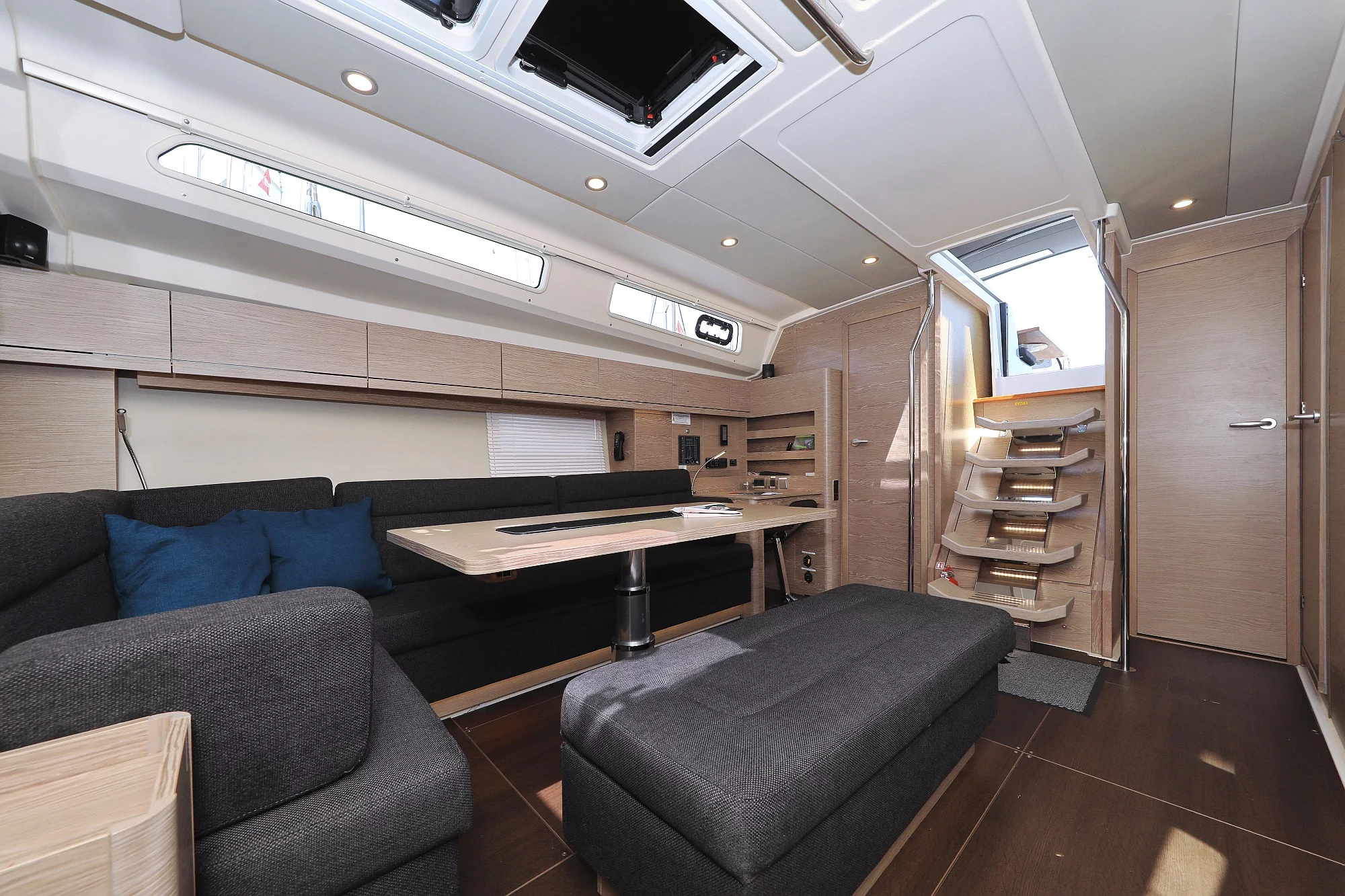 Hanse 508 - 5 + 1 cab. (Attraction)  - 11