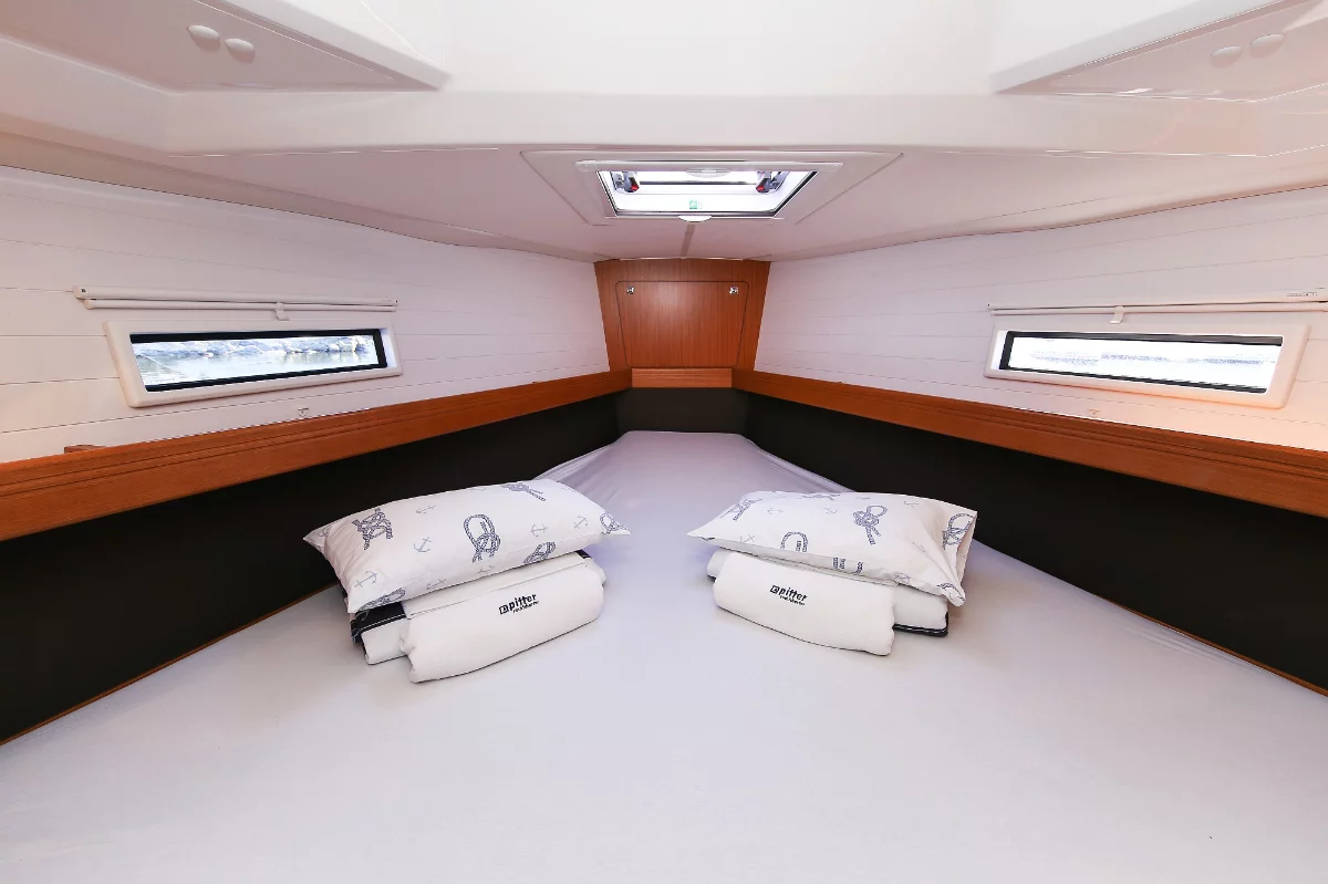 Bavaria Cruiser 41 - 3 cab. (Sonelinno)  - 34