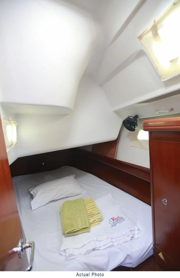 Oceanis Clipper 373 (Liberte)  - 19