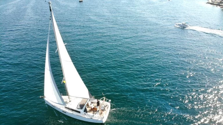 Oceanis 38 - 3 cab. (Olli)  - 8