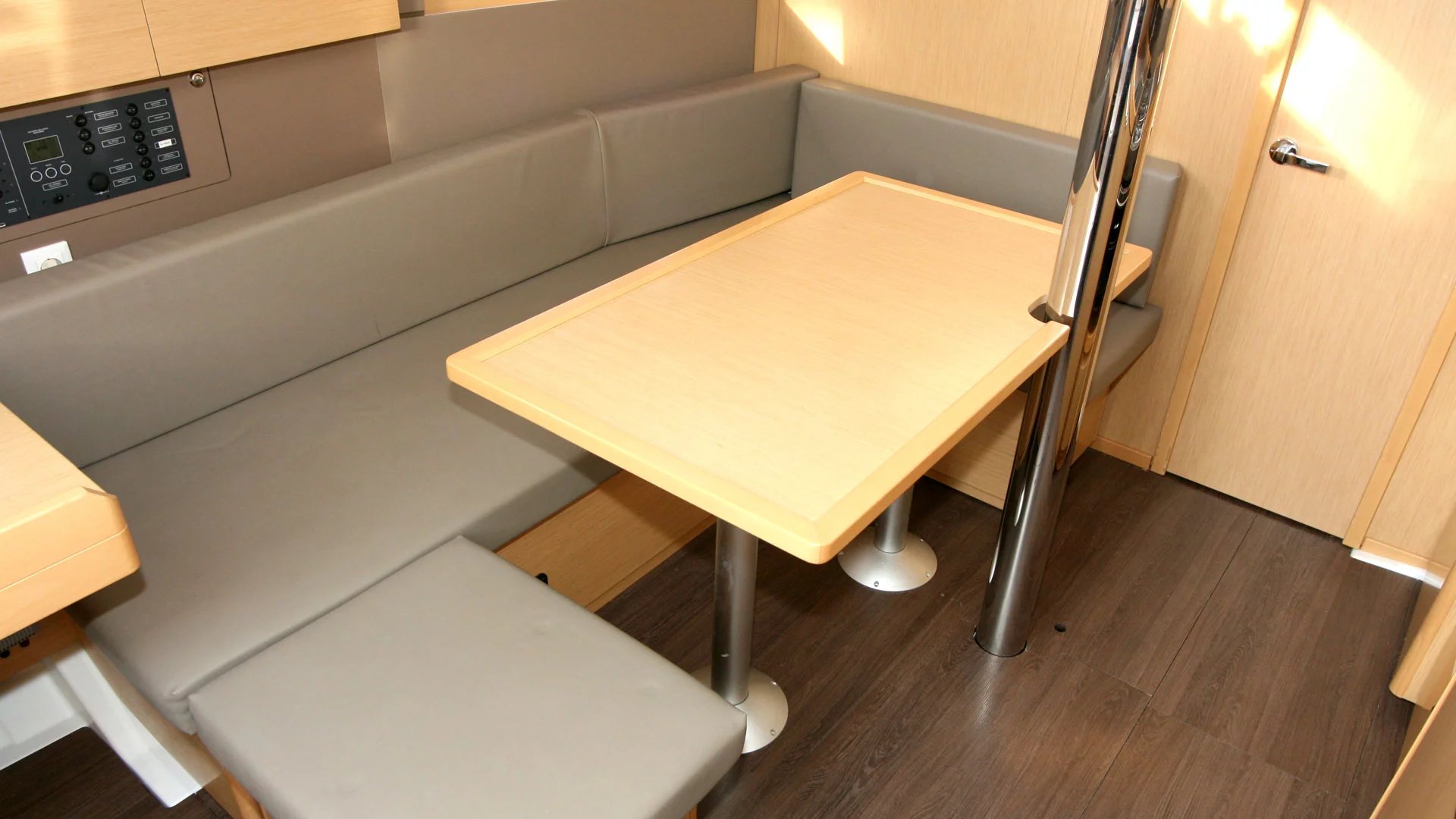 Oceanis 38 - 3 cab. (Olli)  - 10