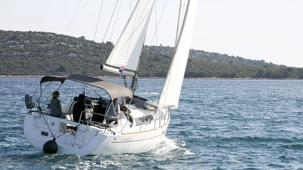 Oceanis 34.2 (LL Skyhawk)  - 8