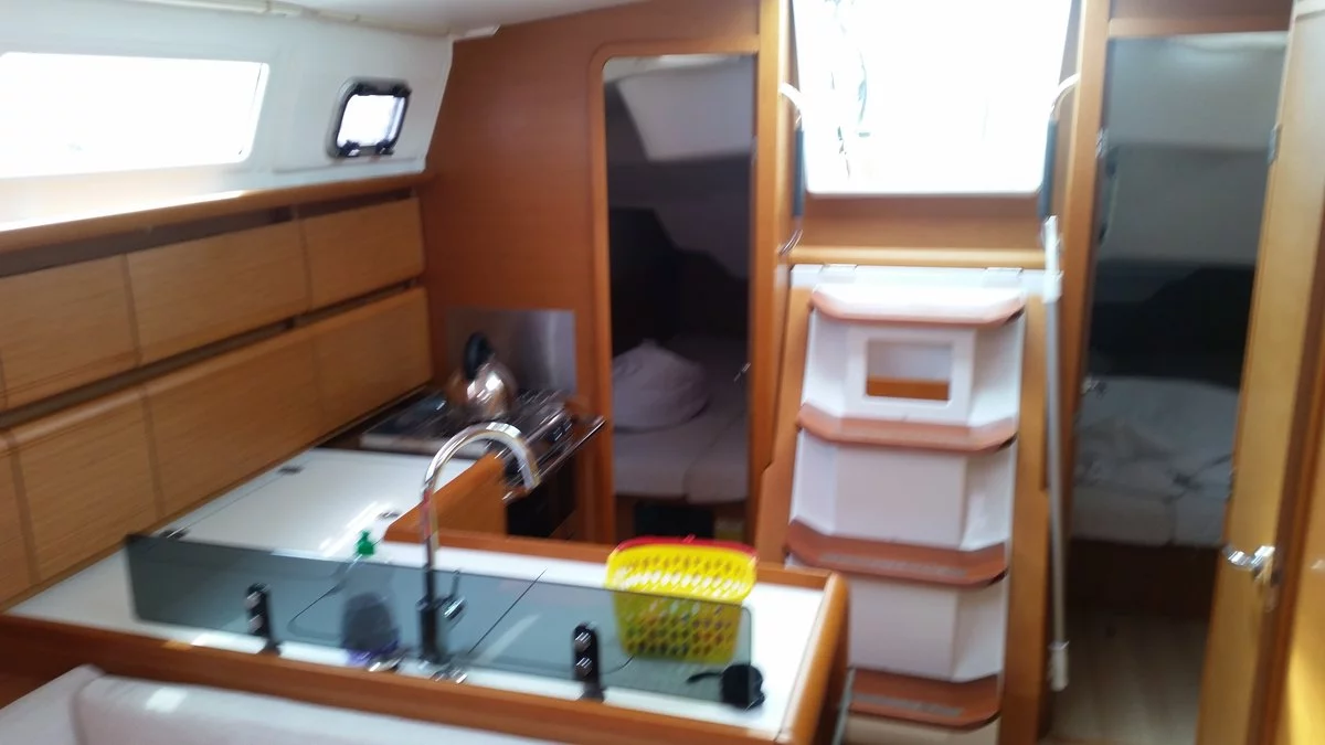 Sun Odyssey 379 (Orion)  - 8