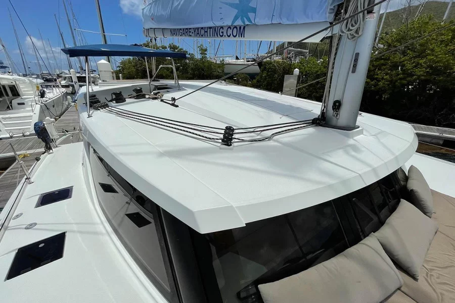 Fountaine Pajot Lucia 40 - 4 cab. (From The Fields)  - 2
