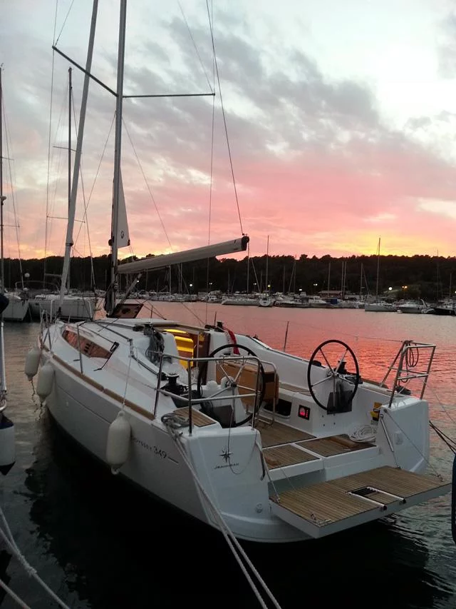 Sun Odyssey 349 - 2 cab. (Glasswing)  - 3